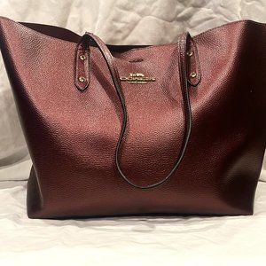 Coach Town Tote Metallic Wine/Mauve Leather